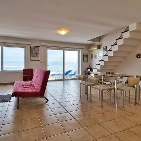 Апартаменты Veranda On The Aegean--near Nafplio Киверион